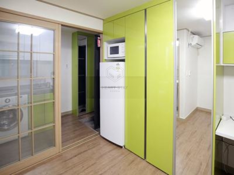 Studio near Sangdo Station